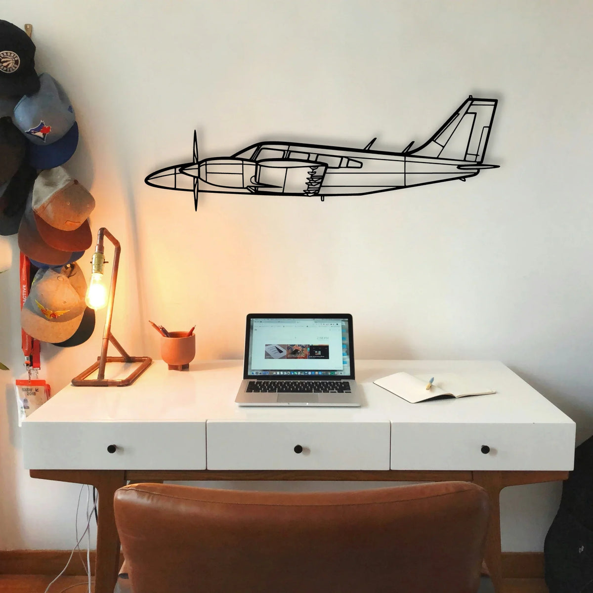 182P Skylane 2 Classic Aircraft Silhouette Metal Wall Art - Tinvibe