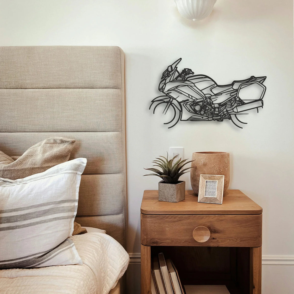 2013 Yamaha FJR1300A Classic Motorcycle Silhouette Metal Wall Art - Tinvibe