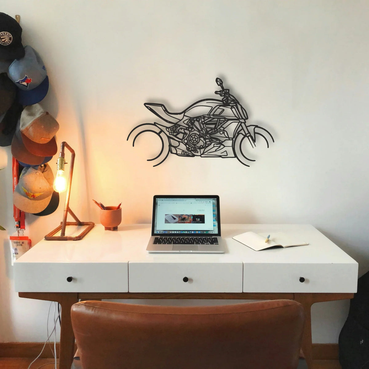 2019 Ducati Diavel 126O Classic Motorcycle Silhouette Metal Wall Art - Tinvibe