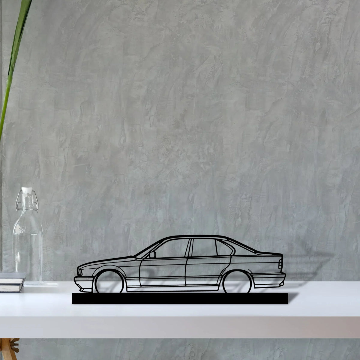 e34-m5 Silhouette Metal Art Stand - Tinvibe