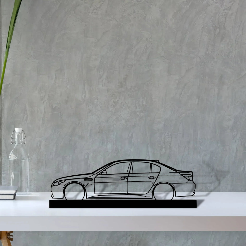 m5-e60 Silhouette Metal Art Stand - Tinvibe
