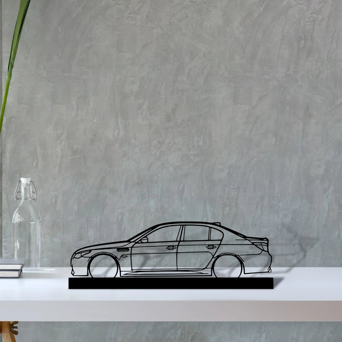 m5-e60 Silhouette Metal Art Stand - Tinvibe