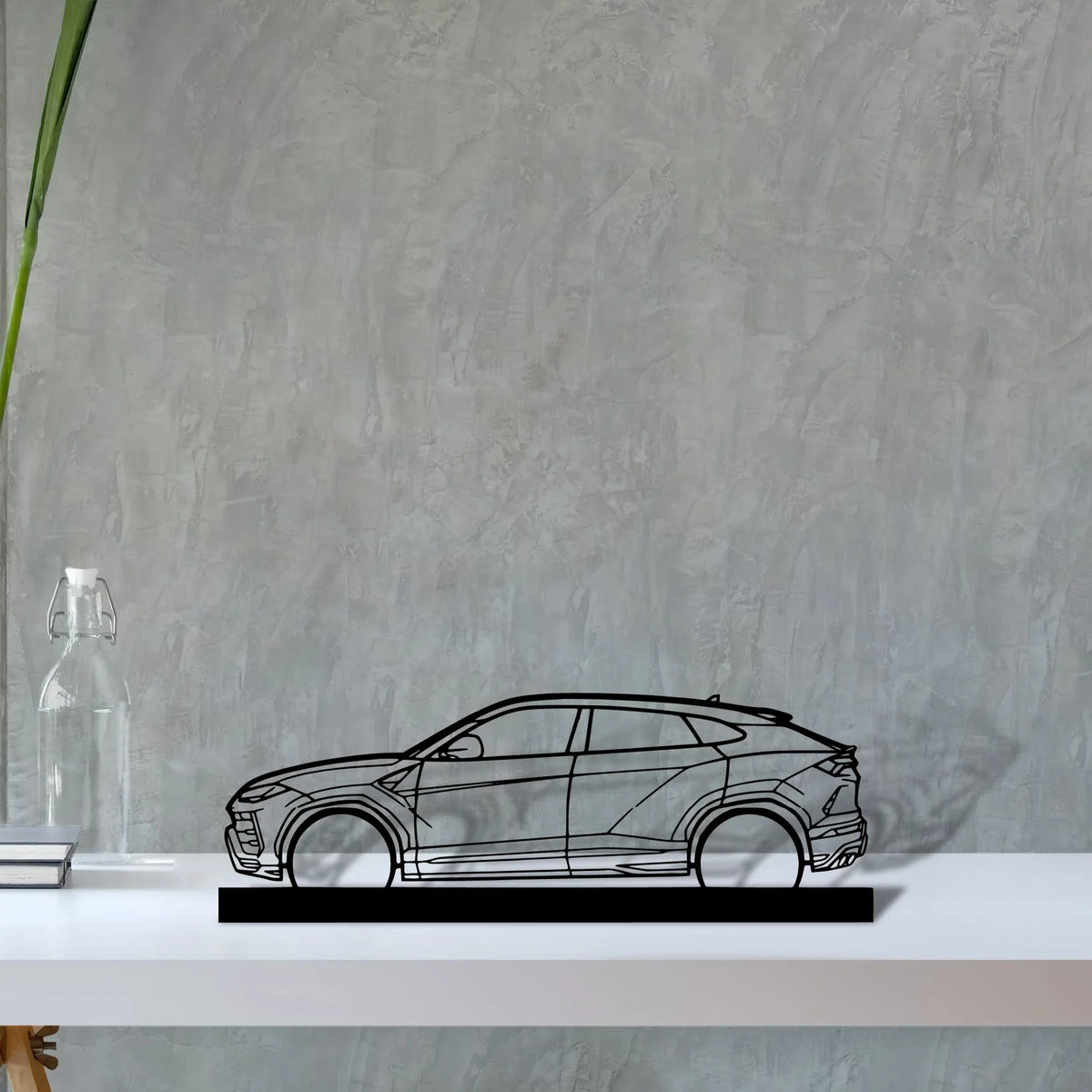 urus Silhouette Metal Art Stand - Tinvibe